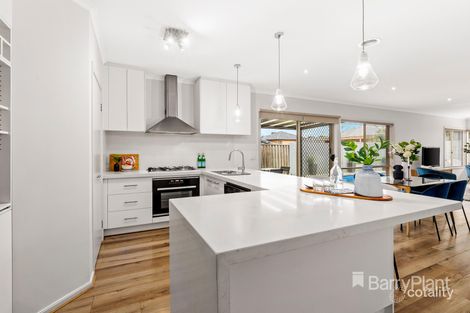 Property photo of 17 Outcrop Crescent South Morang VIC 3752
