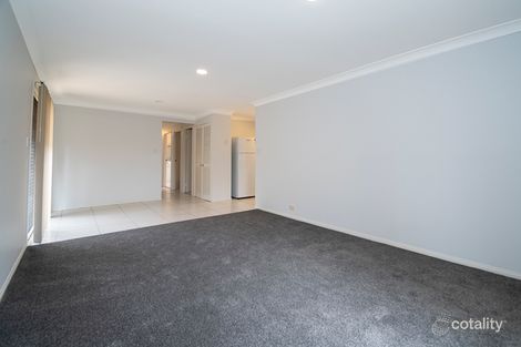 Property photo of 1/5 Kenny Drive Labrador QLD 4215