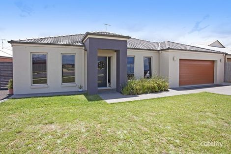 222 Heyers Rd, Grovedale, VIC 3216