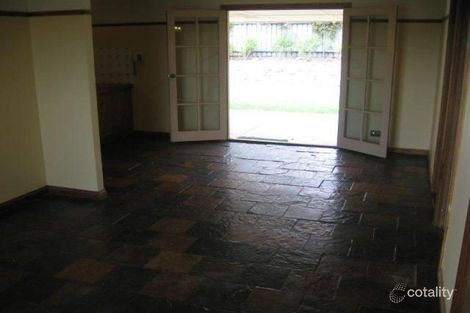 Property photo of 11 Kalmia Court Hallett Cove SA 5158