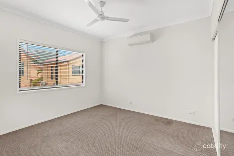 Property photo of 8/5 Erromango Drive Jubilee Pocket QLD 4802