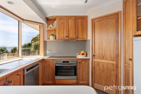 Property photo of 2 Bimbadeen Court West Hobart TAS 7000