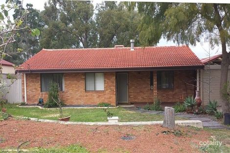 Property photo of 8 Towarda Way Wanneroo WA 6065