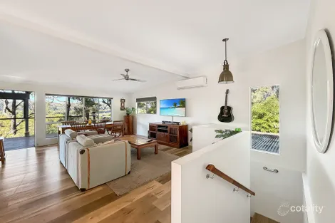 Property photo of 2 Waterside Drive Macleay Island QLD 4184