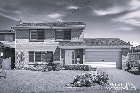 55 Lanhams Rd, Winston Hills, NSW 2153