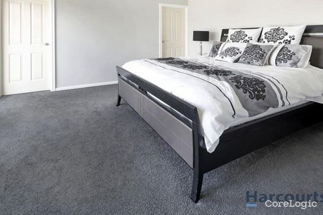 Property photo of 35 Doyle Street Avondale Heights VIC 3034