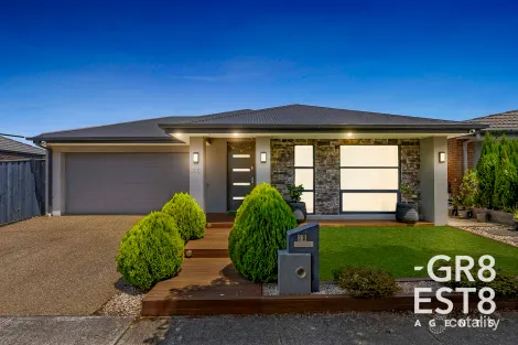 20 Panama Rd, Cranbourne West, VIC 3977