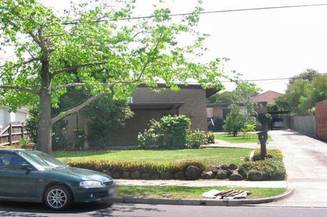 Property photo of 2/11 Carween Avenue Mitcham VIC 3132