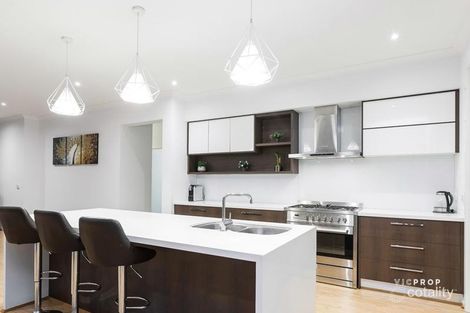 Property photo of 41 Carpentaria Crescent Point Cook VIC 3030