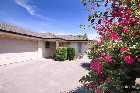 2/10 Cedar Gr, Forster, NSW 2428