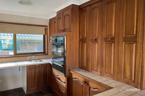 Property photo of 1/87 Woodend Road Warrnambool VIC 3280