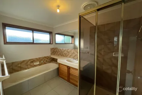 Property photo of 1/87 Woodend Road Warrnambool VIC 3280