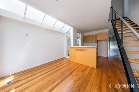 Property photo of 22 Kerferd Place Albert Park VIC 3206