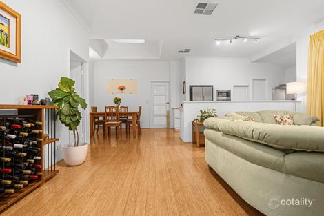 Property photo of 31 Simmonds Parade Winthrop WA 6150