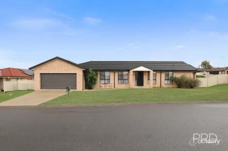 16 ORLEY DR, OXLEY VALE, NSW 2340