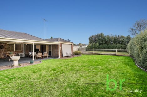 Property photo of 3-4 Starling Close Lara VIC 3212