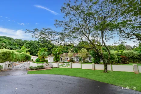 80-82 Rocks Rd, Redlynch, QLD 4870