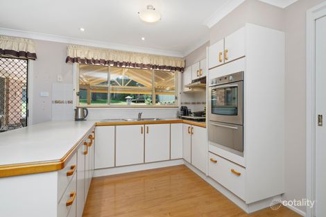 Property photo of 8 Springvale Circuit Cameron Park NSW 2285