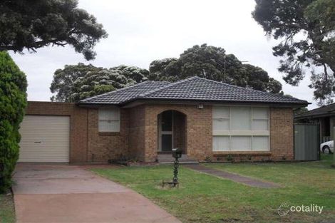 Property photo of 5 Bowerbird Crescent St Clair NSW 2759