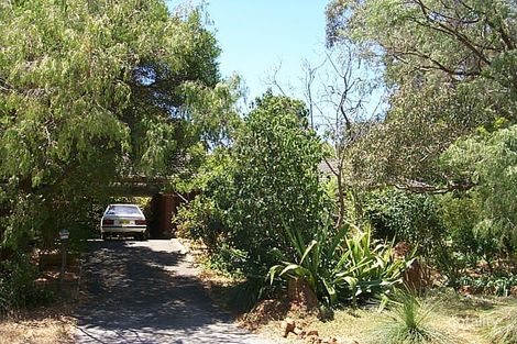 Property photo of 14 Mason Road Kalamunda WA 6076