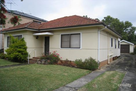 9 Elizabeth Cres, Yagoona, NSW 2199