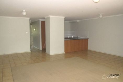 Property photo of 2/20 Federal Highway Watson ACT 2602