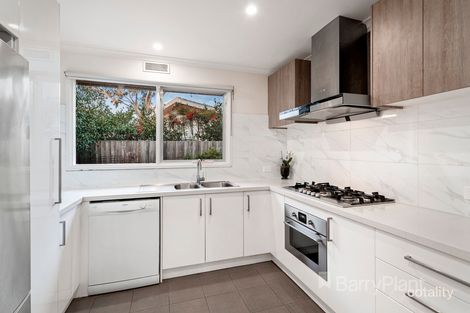 Property photo of 53 Narbethong Drive Greensborough VIC 3088