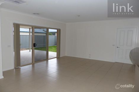 Property photo of 5/585 Livermore Street Lavington NSW 2641
