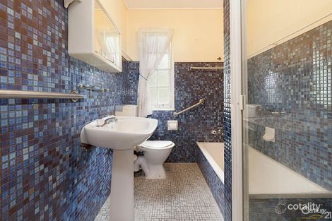 Property photo of 47 Tangorin Street Wynnum QLD 4178