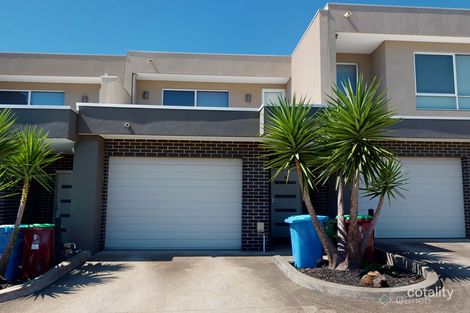 Property photo of 8/14-15 Hazelmere Avenue Cranbourne West VIC 3977
