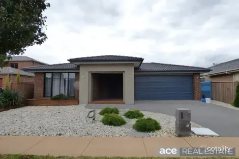 13 Fantail Cres, Williams Landing, VIC 3027