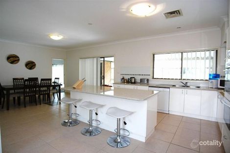 Property photo of 5 Angophora Drive Warabrook NSW 2304