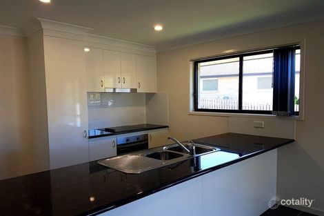 Property photo of 32 Bronco Crescent Gracemere QLD 4702