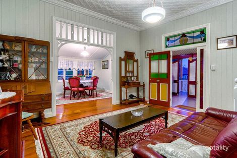 Property photo of 15 Aberdeen Terrace Gordon Park QLD 4031