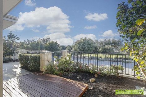 Property photo of 14 Windmill Circle Burns Beach WA 6028