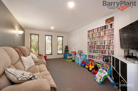 Property photo of 69 Rowland Drive Point Cook VIC 3030
