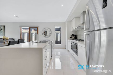 Property photo of 89 Bridgehaven Drive Craigieburn VIC 3064