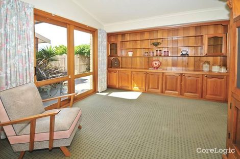 Property photo of 6 Gwen Court Taylors Lakes VIC 3038