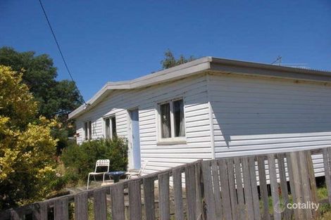 Property photo of 28 River Street Hamilton TAS 7140