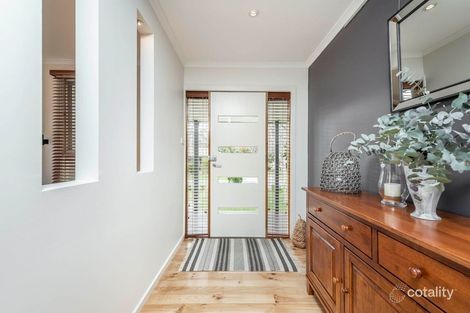 Property photo of 20 Batchelor Street Torrens ACT 2607