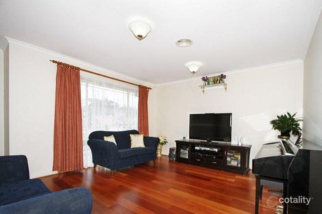 Property photo of 12 Esla Drive Roxburgh Park VIC 3064
