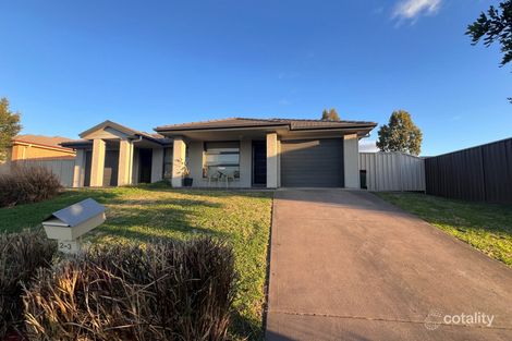 2/3 Kennedy Cl, Muswellbrook, NSW 2333