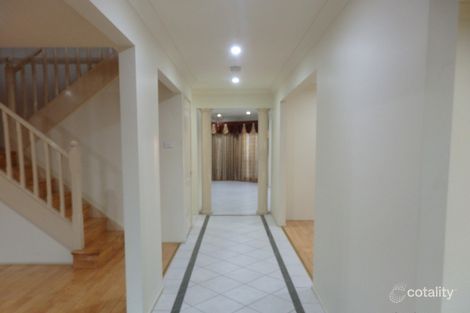 Property photo of 5 Chestnut Crescent Prestons NSW 2170