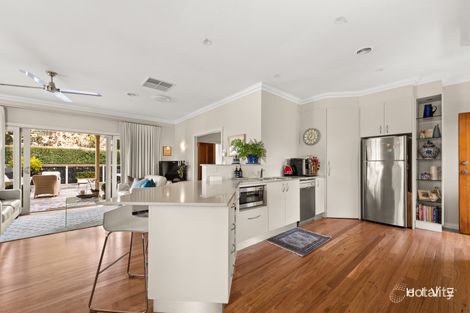 Property photo of 9 Morgan Crescent Curtin ACT 2605