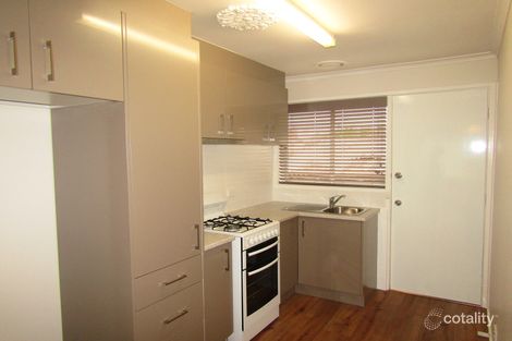 Property photo of 4/25-27 Elsey Road Reservoir VIC 3073