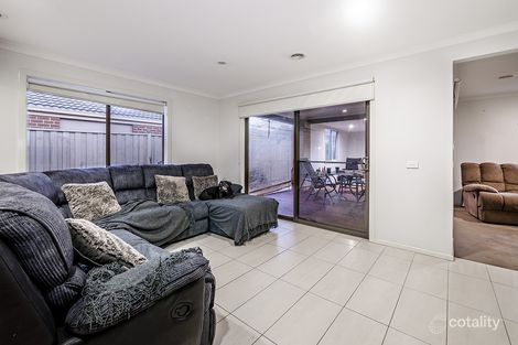 Property photo of 45 Tilden Rise Cranbourne North VIC 3977