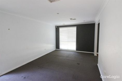 Property photo of 24 Pinaroo Drive Glenfield Park NSW 2650