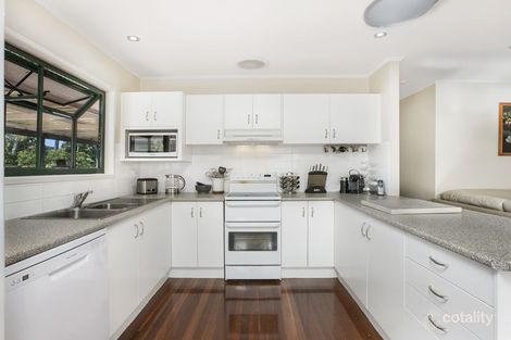 Property photo of 20 Herswell Avenue Wynnum West QLD 4178