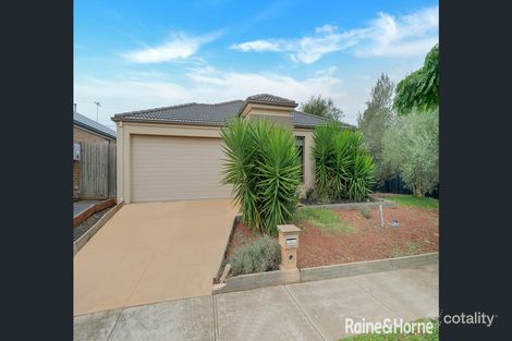 Property photo of 35 Wing Circuit Tarneit VIC 3029