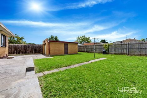 Property photo of 38 Swansea Parade St Albans VIC 3021